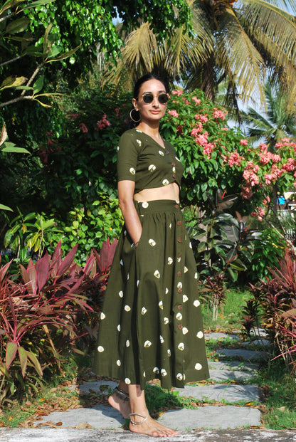 'raindrops' tie & dye coconut button isha skirt