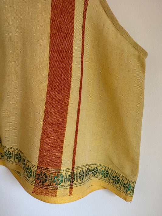 'morjim comfy crop' in butter yellow handloom